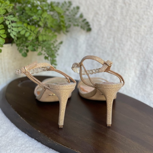 Badgley Mischka Crystal embellished heel ankle strap sandal size 8 - Picture 10 of 10